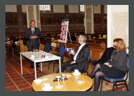 06 StruikelsteenPlaatsen20210501-NR4833-Coll0136