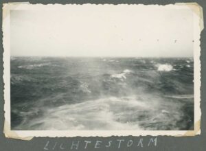 HKV13490IndieJanVanKampenLichteStorm-Zj-Album1p05-Coll0592