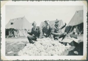 HKV13582IndieJanVanKampen-Zj-Album1p29-Coll00592